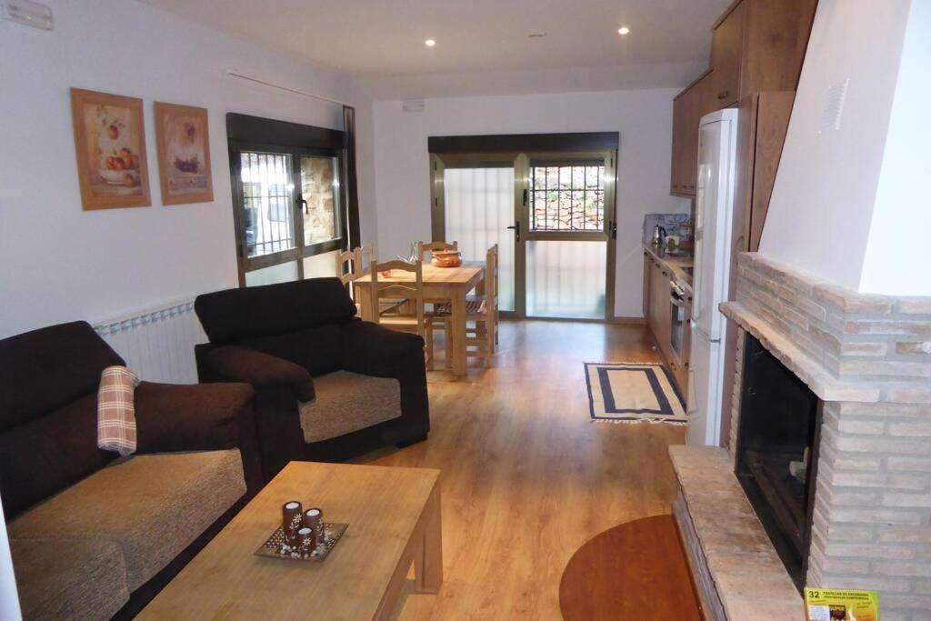 Casa Rural El Silvestrito Valdegena 외부 사진